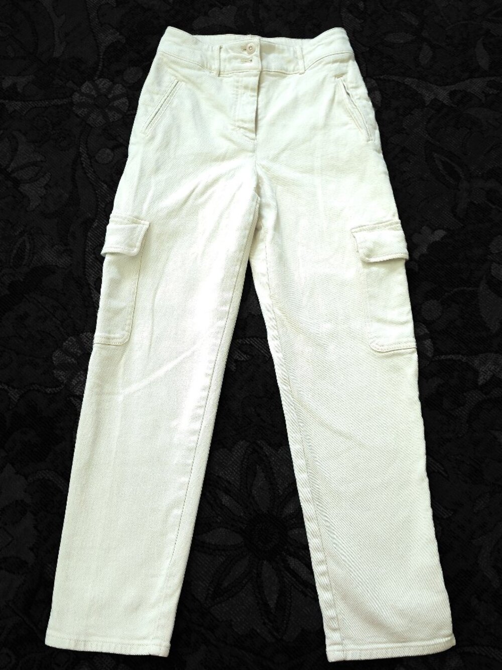 Aritzia Wilfred Free Modern Cargo Pants Off-White Size 2 GUC